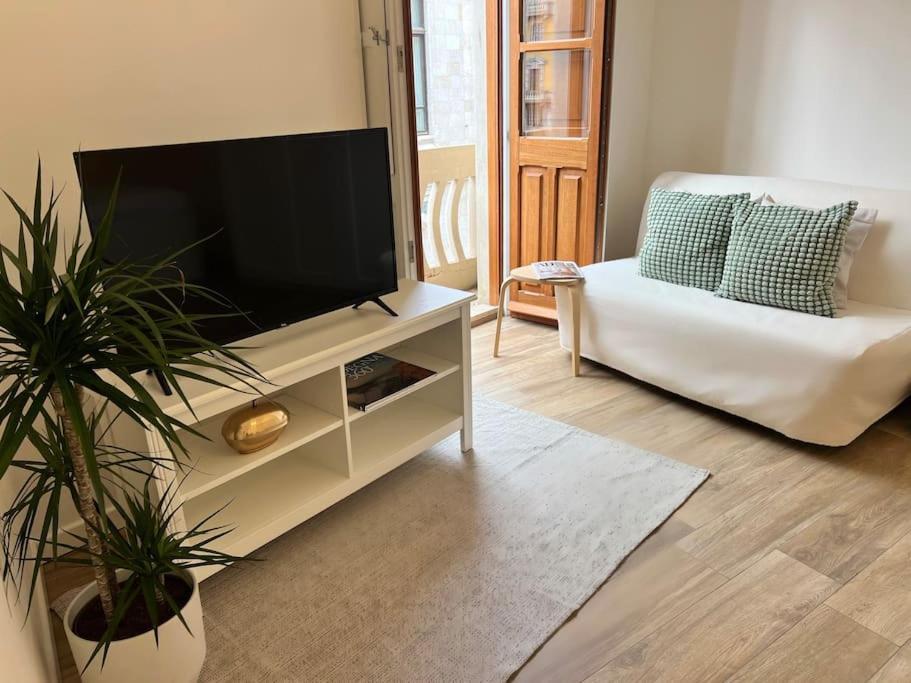 Beada Comfort Stay Каляри Екстериор снимка